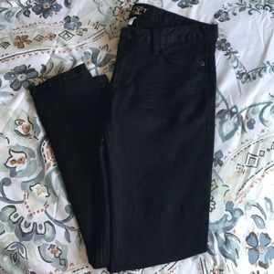 LOFT Black skinny jeans; 6P